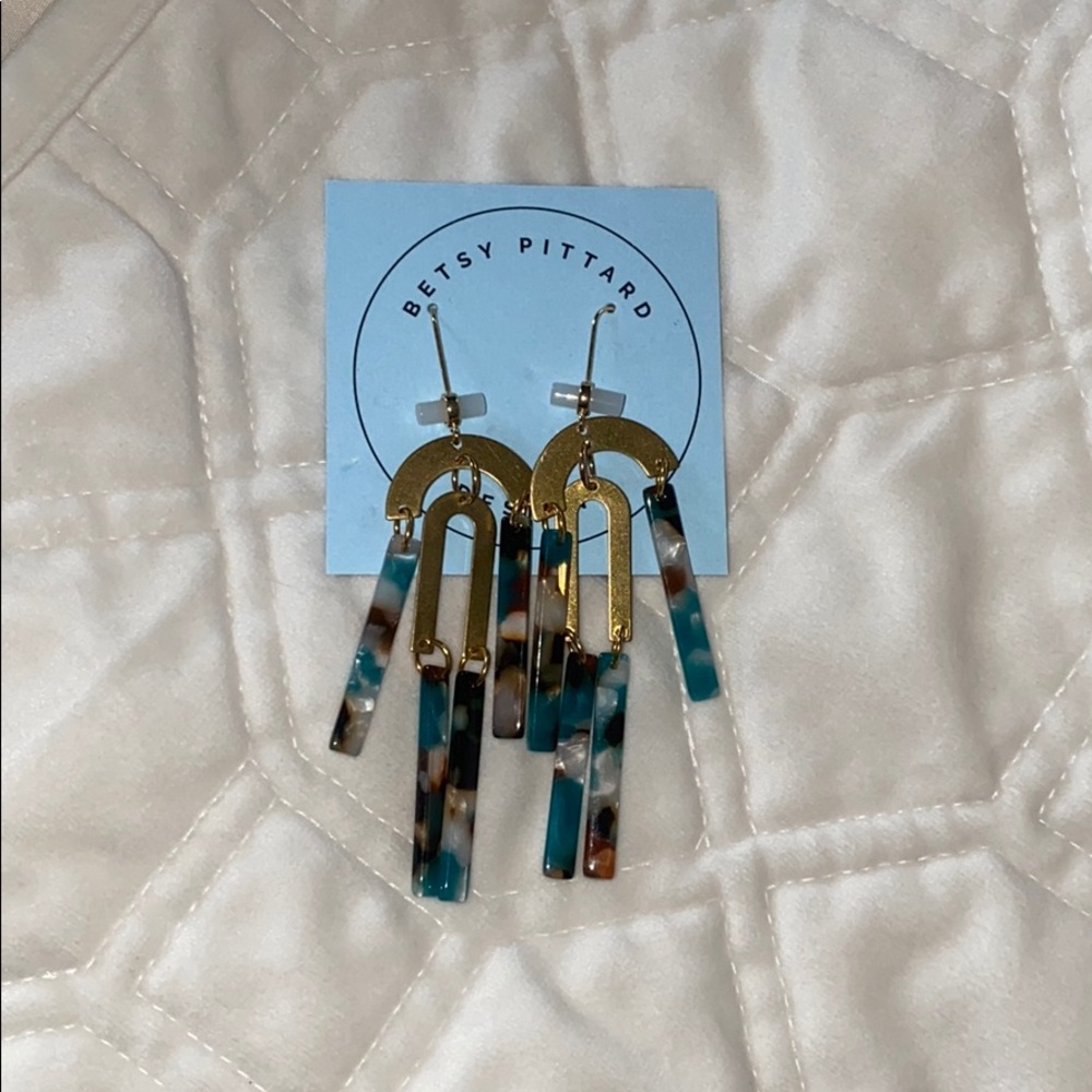 Betsy Pittard Aurora Earrings